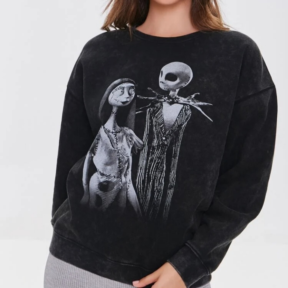 Nightmare BEFORE CHRISTMAS SWEATSHIRT
